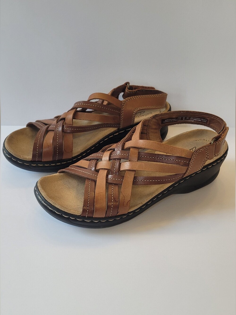 Clarks Lexi Carmen Strappy Leather Comfort Sandals 8.5